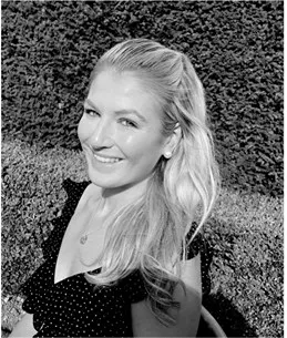Dr Jennifer Howe